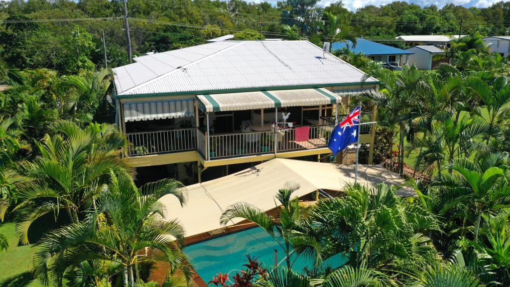 66 Taylor St, Tully Heads, QLD 4854