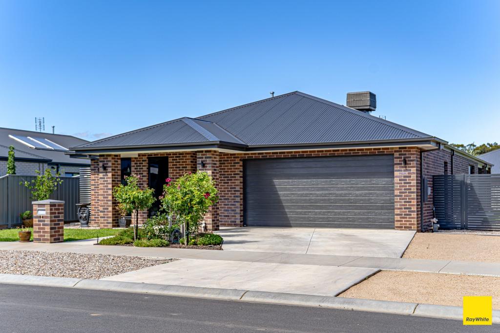 54 Blossom Dr, Epsom, VIC 3551