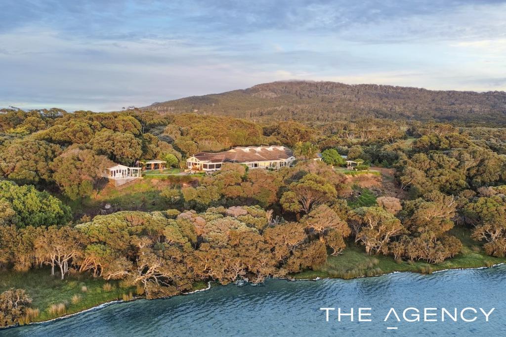 694 Ocean Beach Rd, Ocean Beach, WA 6333