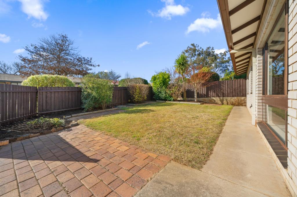 4 Gorrie Cl, Hawker, ACT 2614