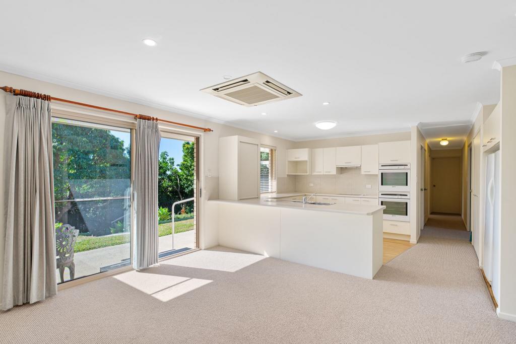 37 Watson Rd, Southside, QLD 4570