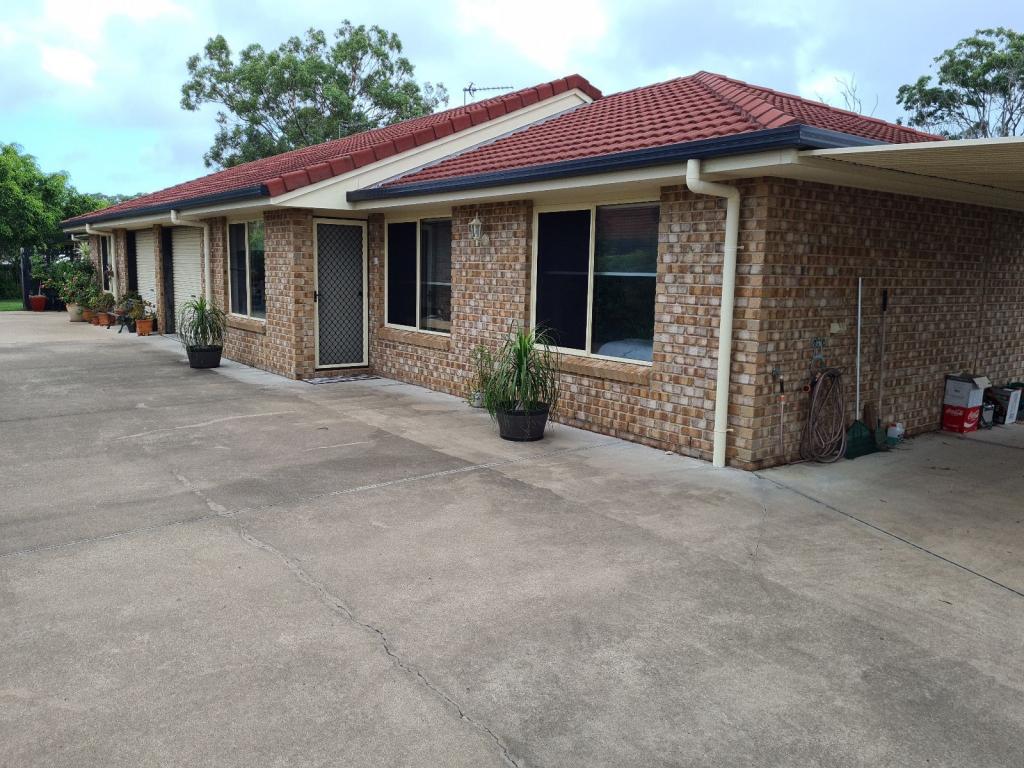 1/112 Bideford St, Torquay, QLD 4655