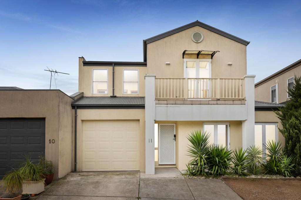 11 Sunbrook Ct, Sunbury, VIC 3429