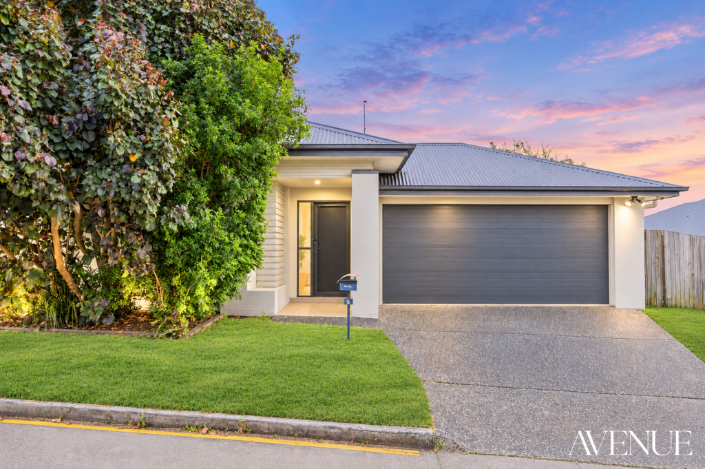 3 Chandon Ct, Hillcrest, QLD 4118