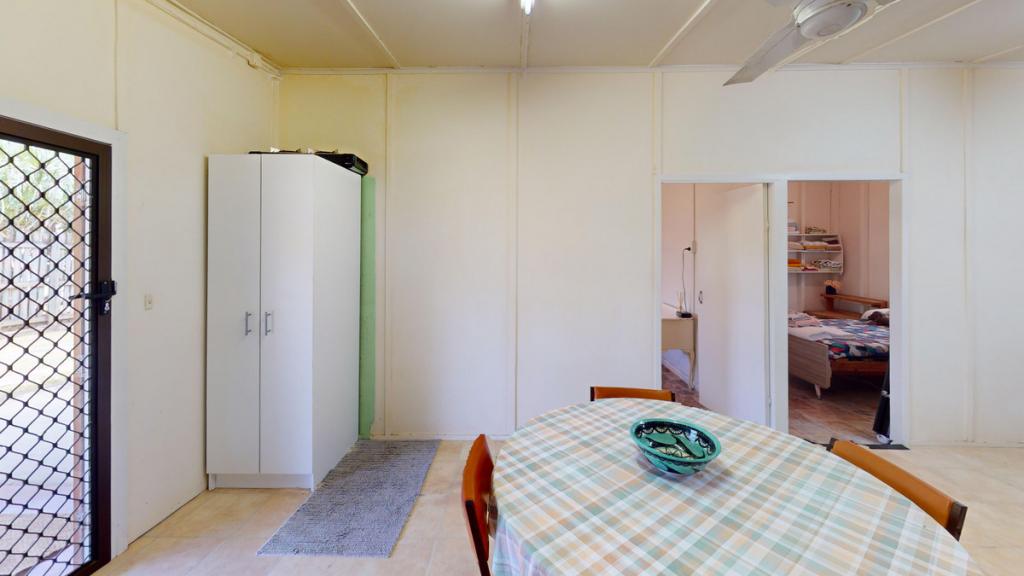 36 Prince Charles Ave, Seaforth, QLD 4741
