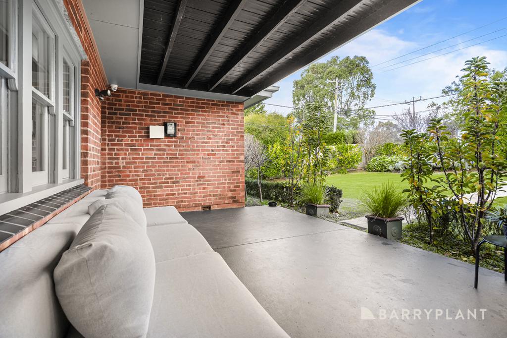 143 Martins Lane, Viewbank, VIC 3084