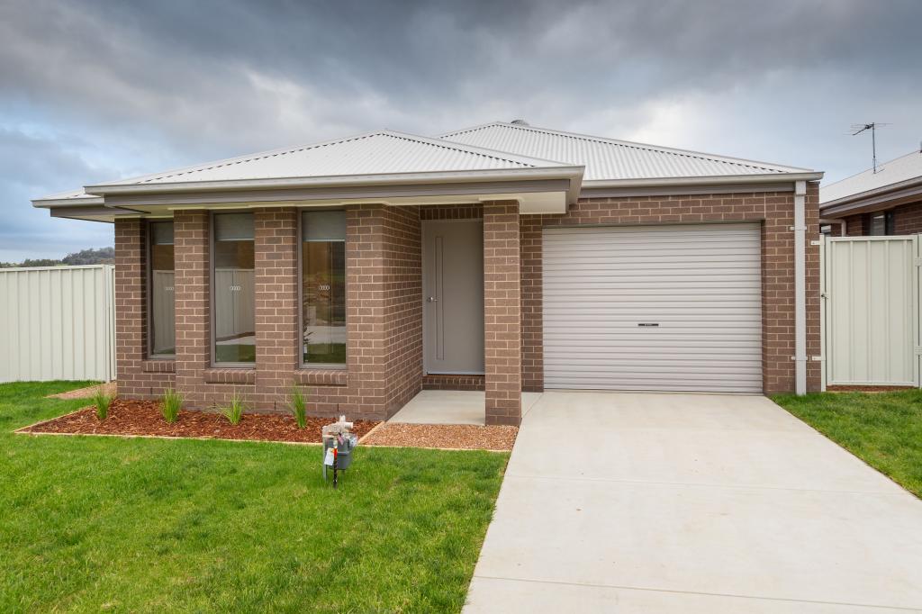 4/46 Hanrahan St, Hamilton Valley, NSW 2641