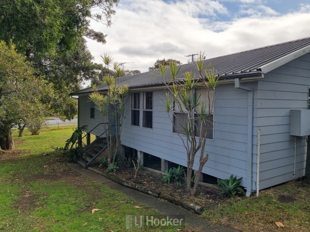 41 Park Pde, Booragul, NSW 2284