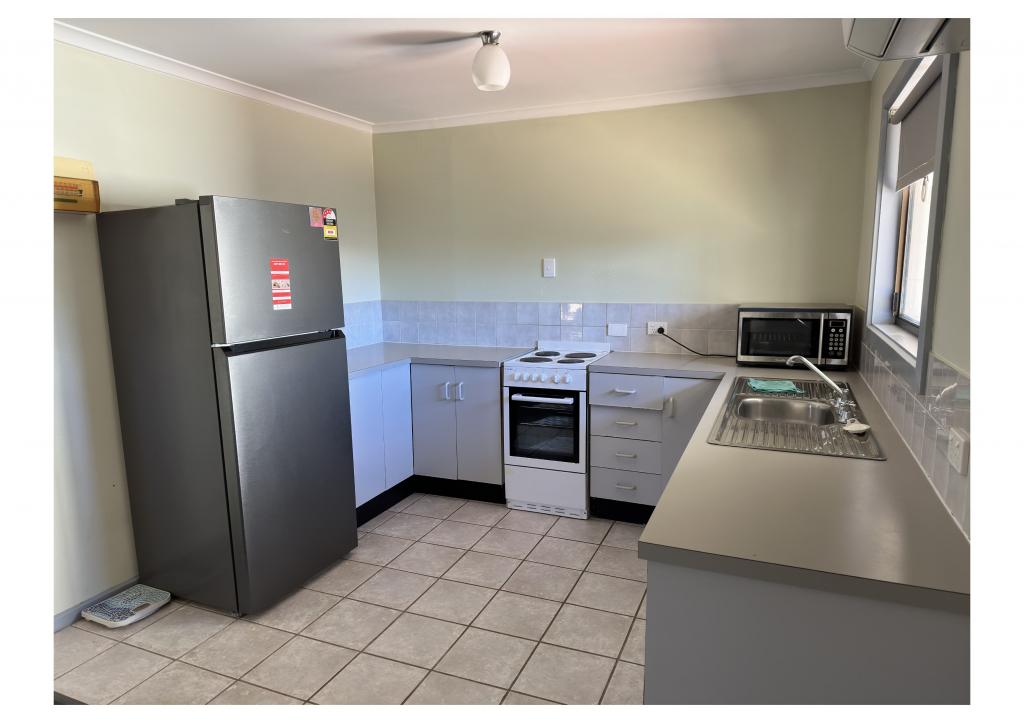 2/67 Pioneer Dr, Roxby Downs, SA 5725