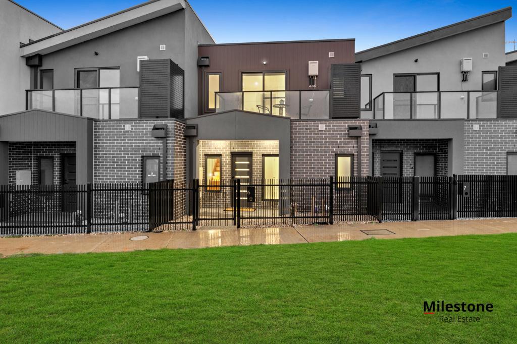 6 Nemesia Lane, Clyde, VIC 3978