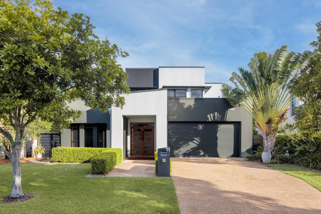 11 Onshore Pl, Helensvale, QLD 4212