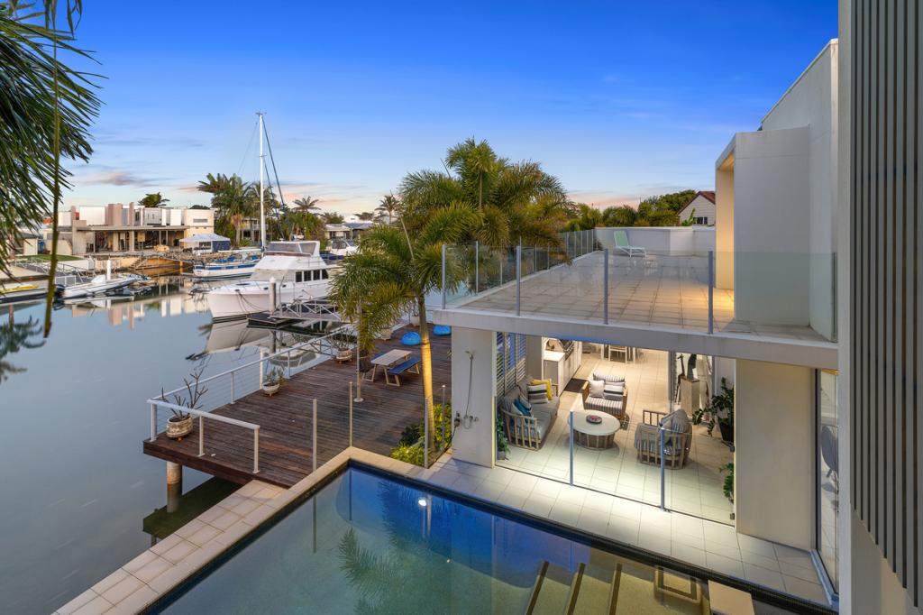 2 Waringa Ct, Minyama, QLD 4575