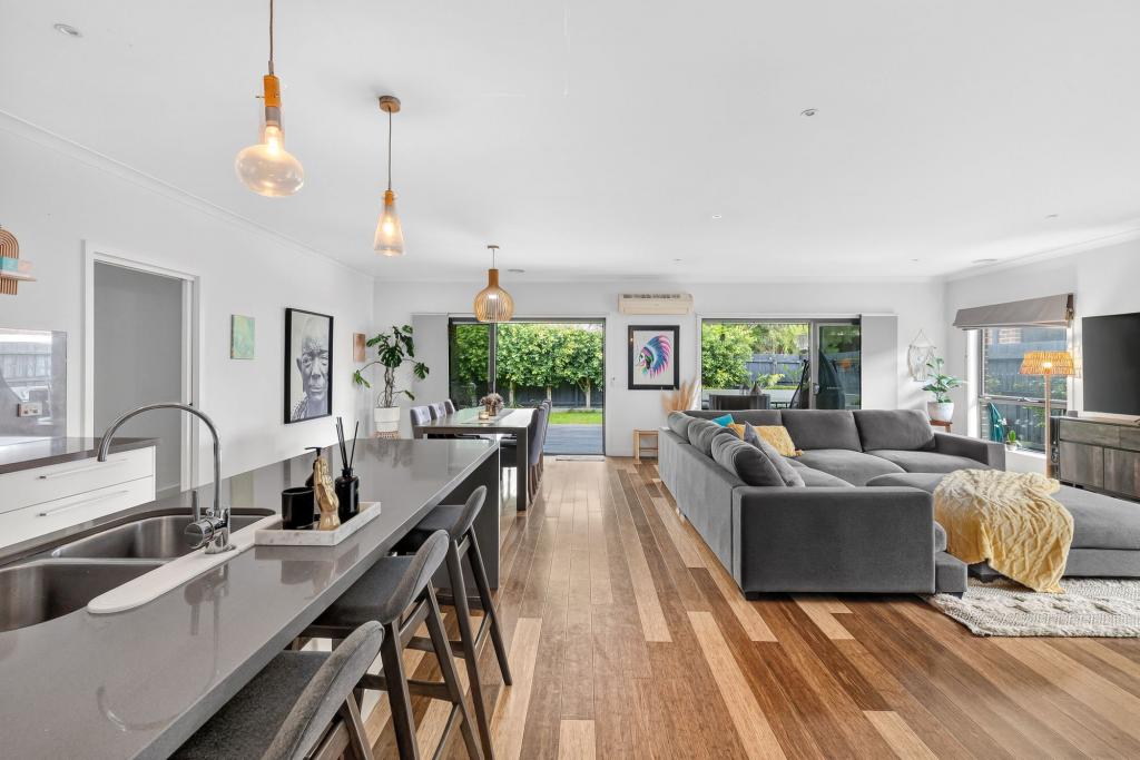 20 Caitlin Ch, Armstrong Creek, VIC 3217