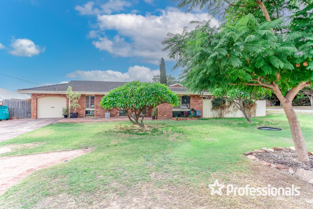 1 Pascoe St, Kelmscott, WA 6111