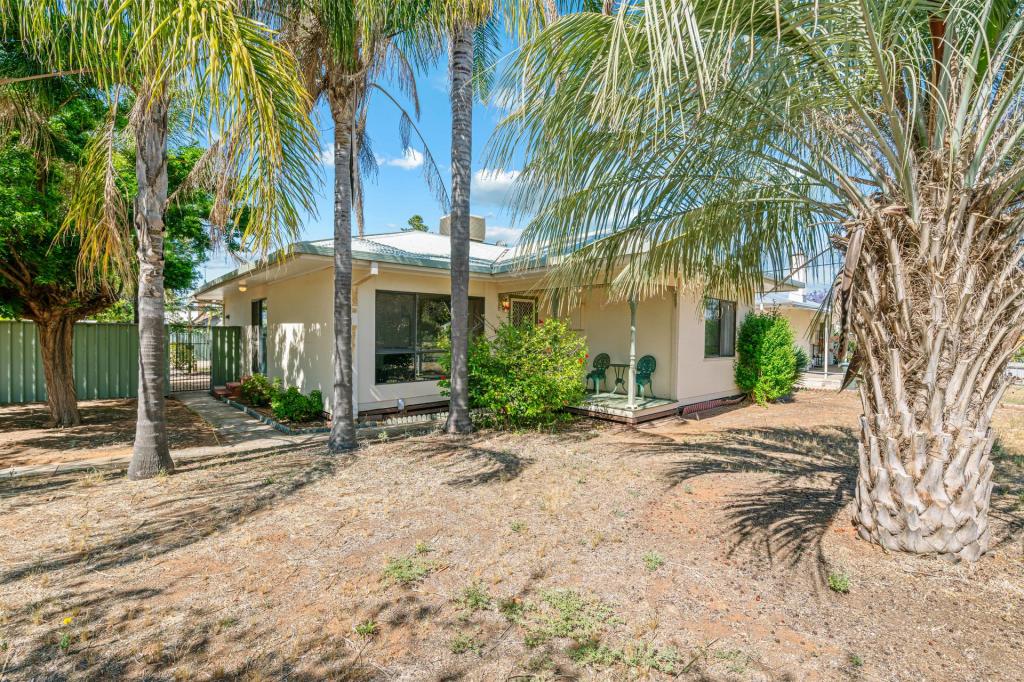 19 Laurel St, Red Cliffs, VIC 3496