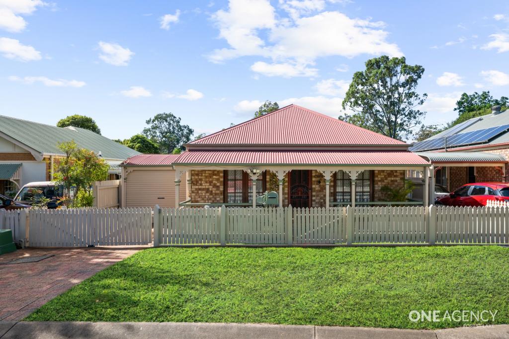 21 BEAMONT PL, FOREST LAKE, QLD 4078