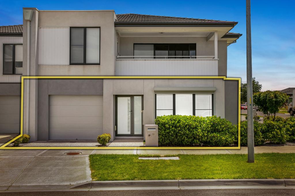 13 Yallaroo Ch, Werribee, VIC 3030