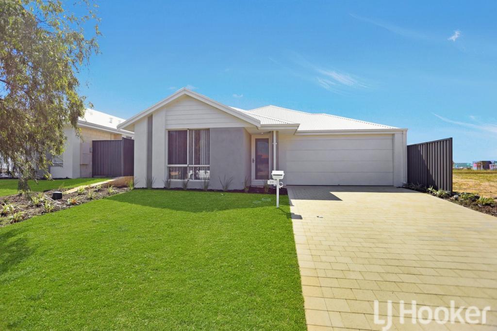 28 SWIFTSHIRE RD, MADORA BAY, WA 6210