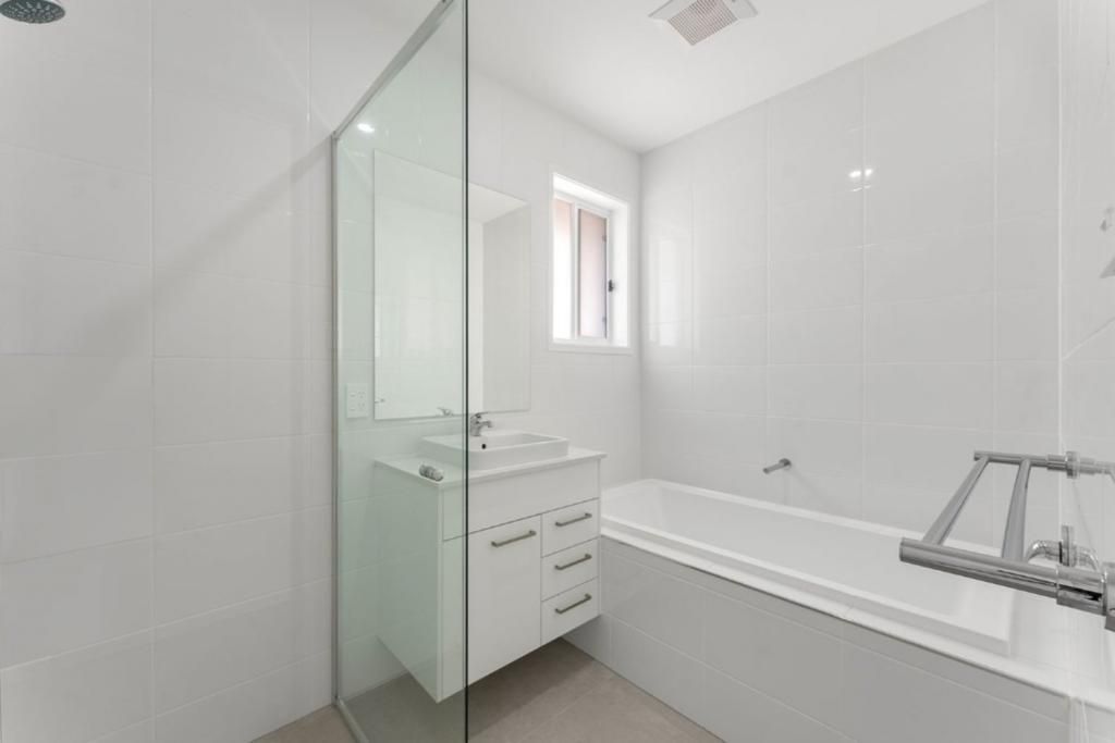 Contact Agent For Address, Burdell, QLD 4818