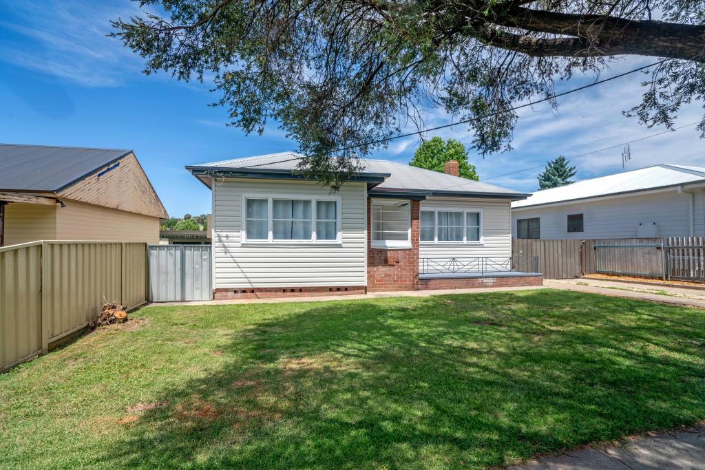 138 Spring St, Orange, NSW 2800