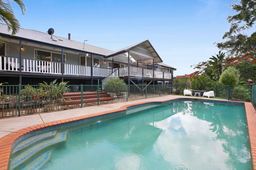 28 Sehmish Ct, Bonogin, QLD 4213