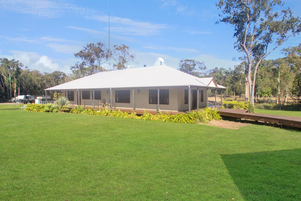 8 Campbells Rd, Cootharaba, QLD 4565