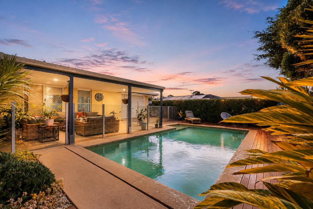 37 GRANDIS CRES, VICTORIA POINT, QLD 4165