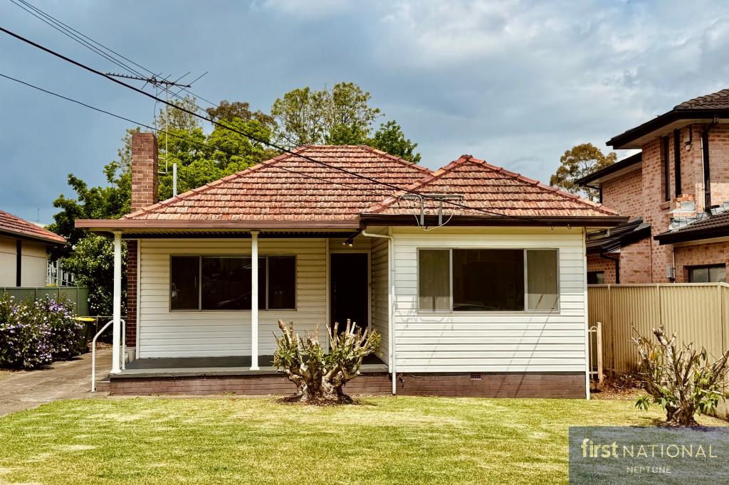 8 Magowar Rd, Pendle Hill, NSW 2145