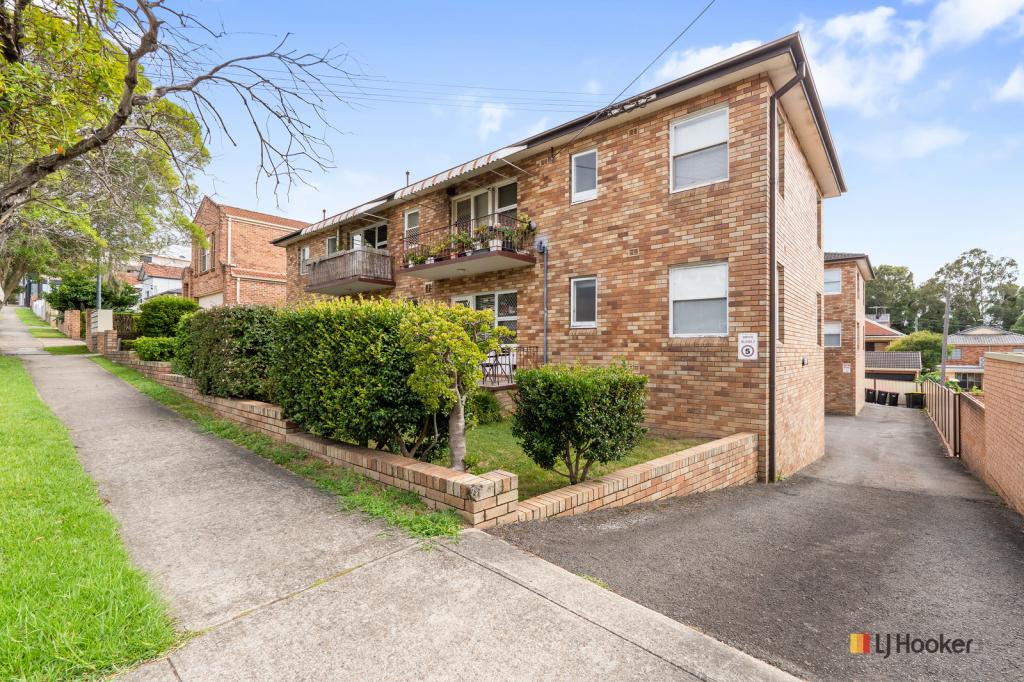 1/82-84 Cronulla St, Carlton, NSW 2218