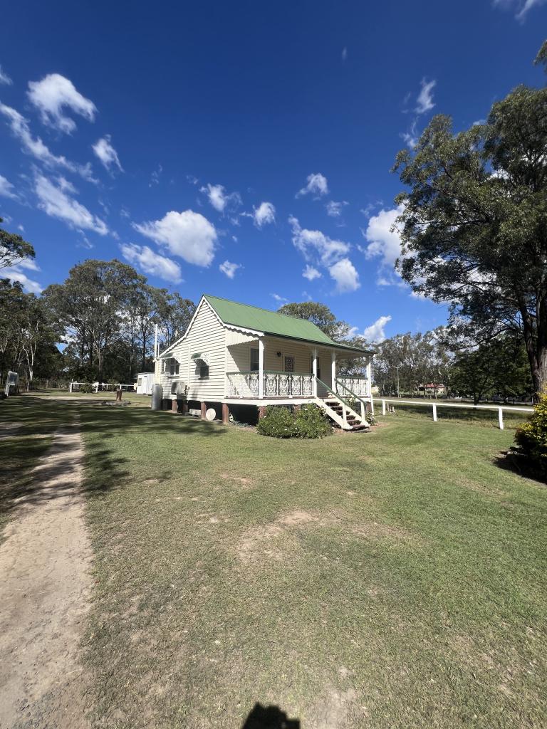 77 Perseverance Dam Rd, Crows Nest, QLD 4355