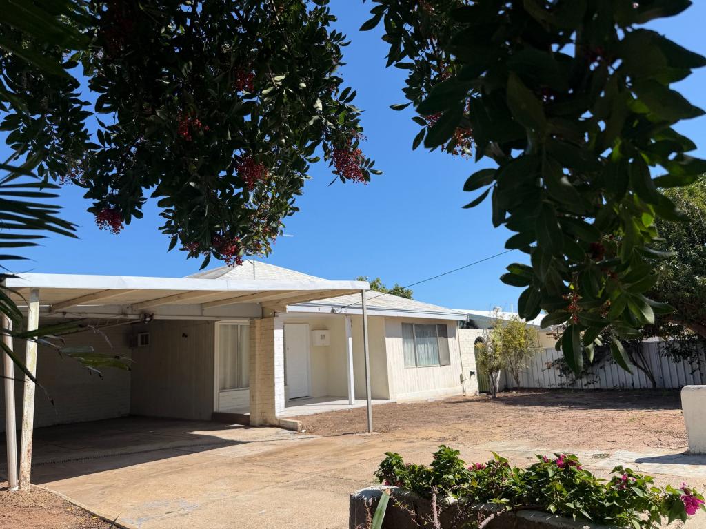 37 Ainsworth St, Geraldton, WA 6530