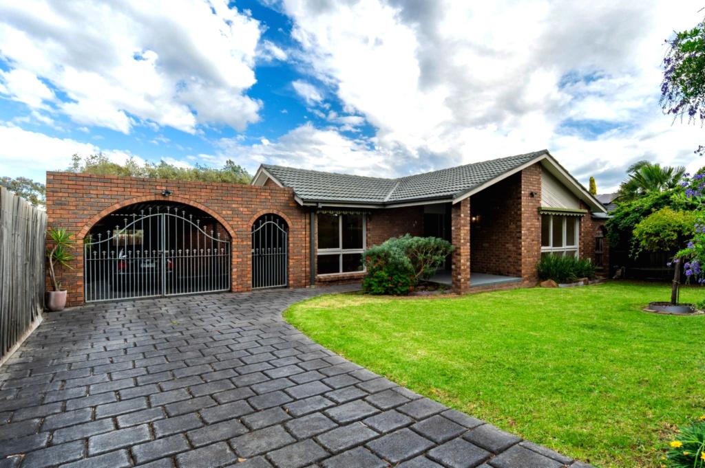 35 Roycroft Ave, Mill Park, VIC 3082