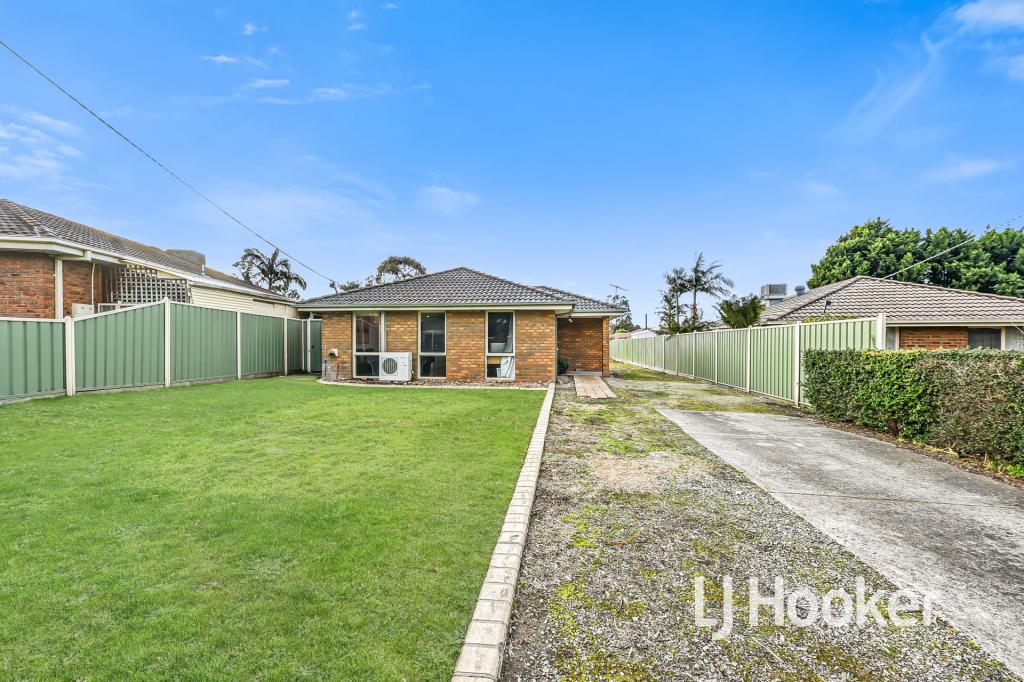 17 Springfield Cres, Hampton Park, VIC 3976