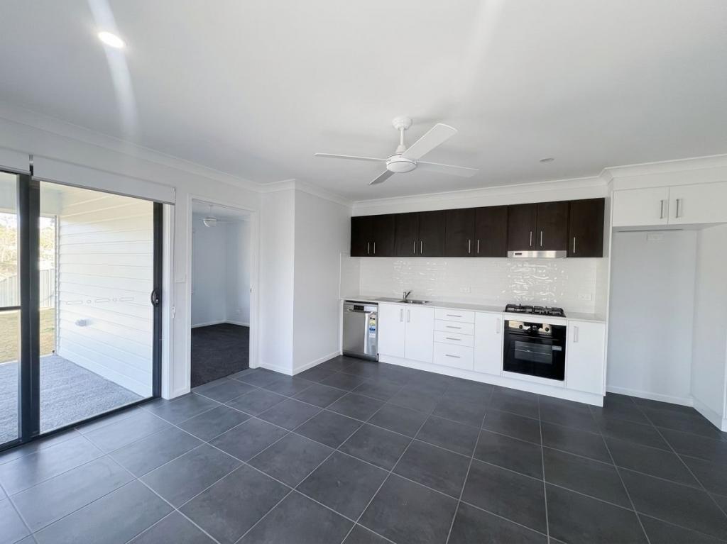 2/17 Harrison Pl, Armidale, NSW 2350
