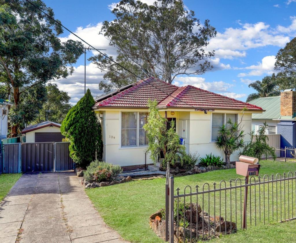 139 Lucas Rd, Lalor Park, NSW 2147