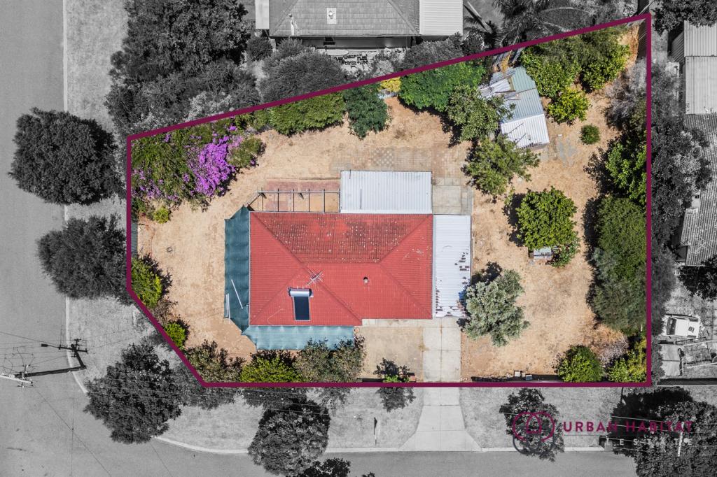 18 Clint Way, Calista, WA 6167