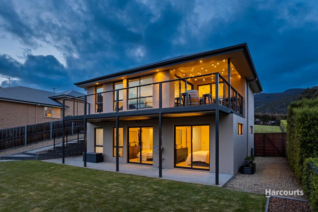 21 WALLCREST RD, BERRIEDALE, TAS 7011