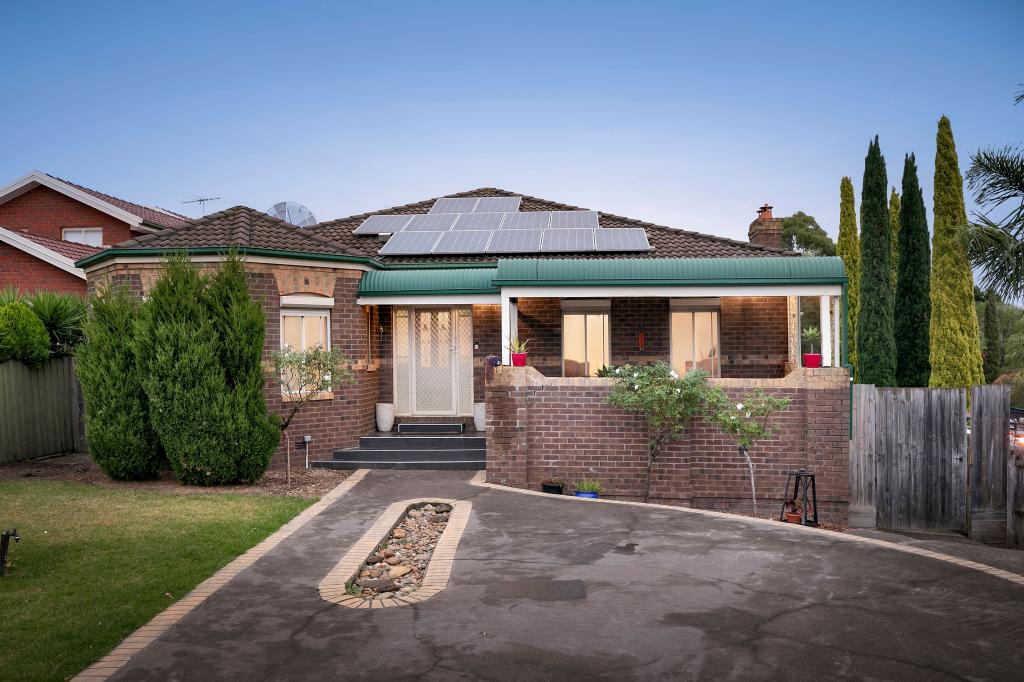 8 Lotus Ct, Epping, VIC 3076