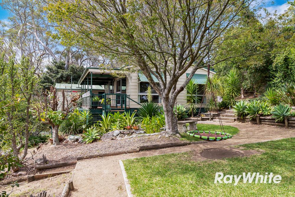 6 Halyard Dr, Moruya Heads, NSW 2537