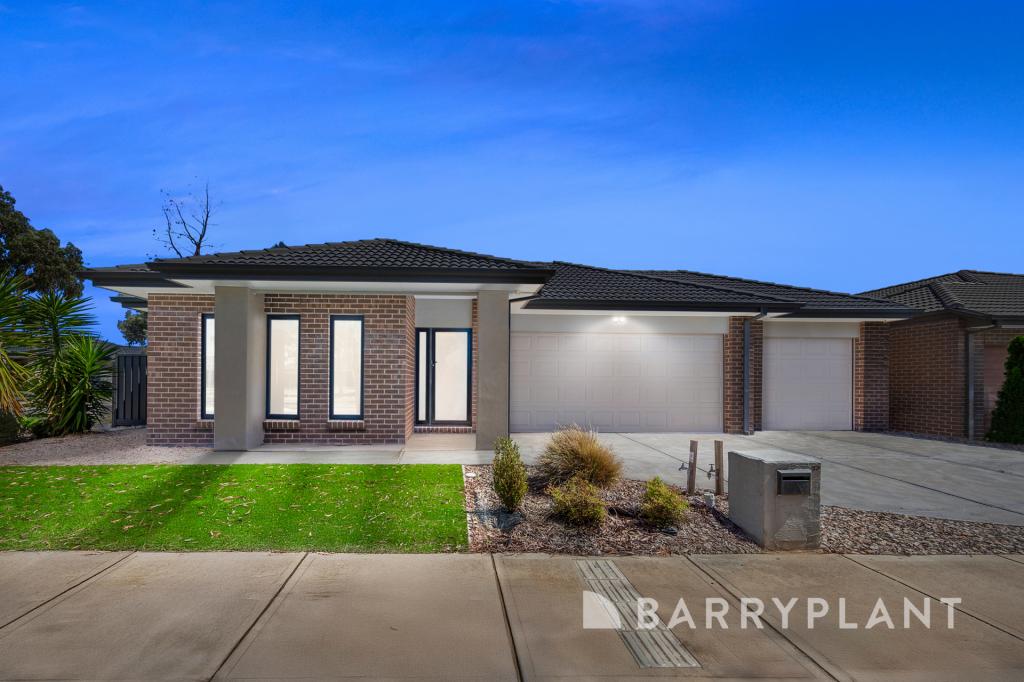 32 Maracana Cct, Strathtulloh, VIC 3338