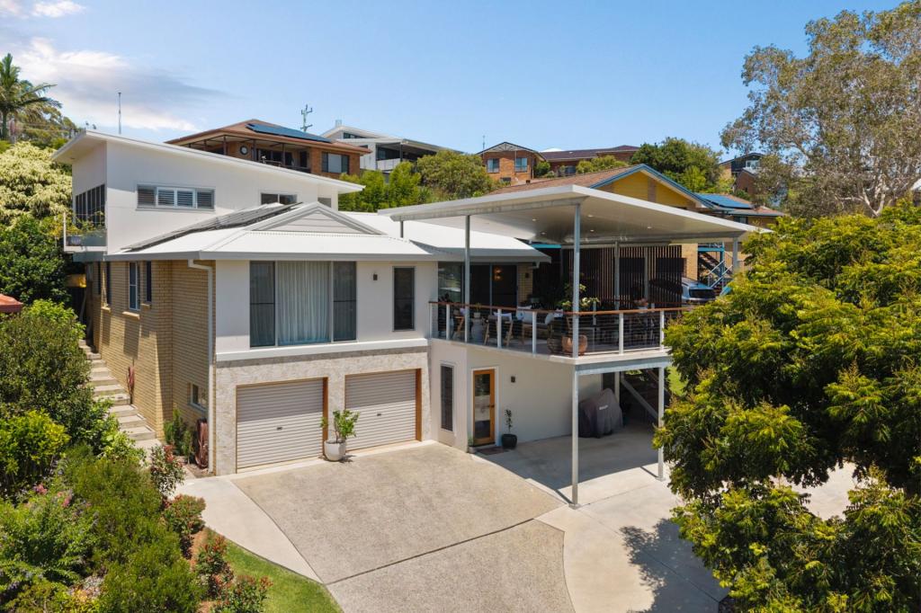 39 CAMPBELL ST, SAFETY BEACH, NSW 2456