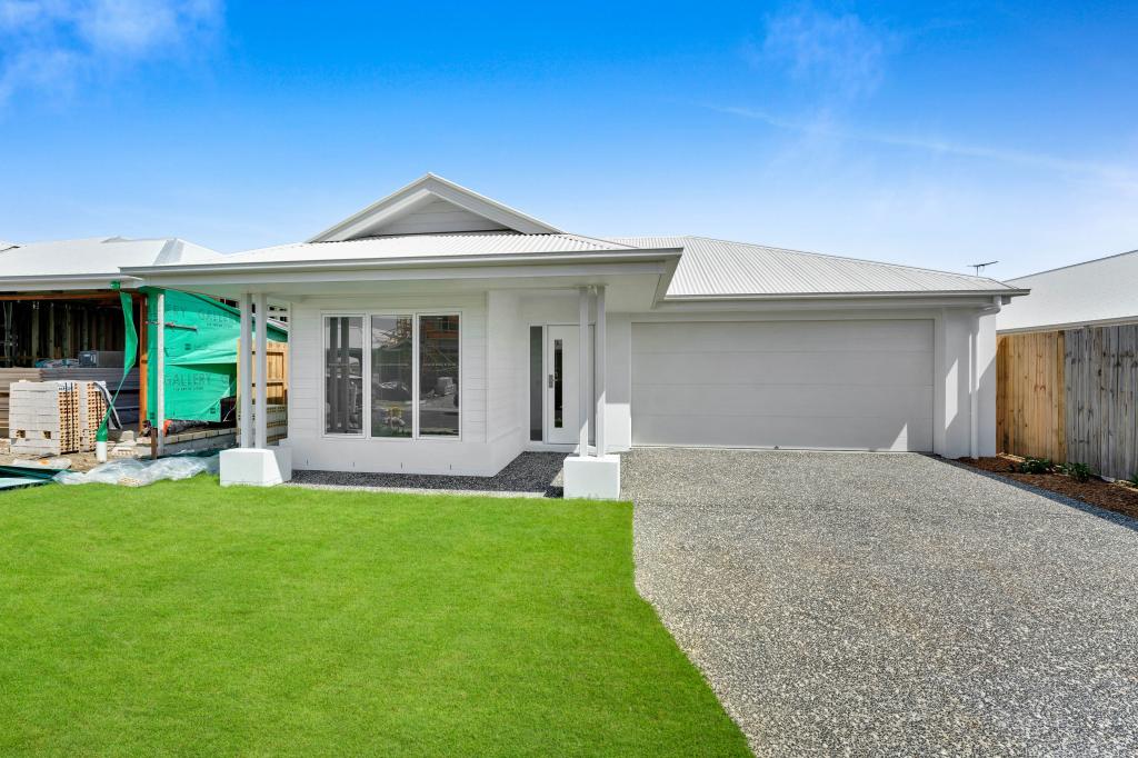 17 Alpine St, Redland Bay, QLD 4165