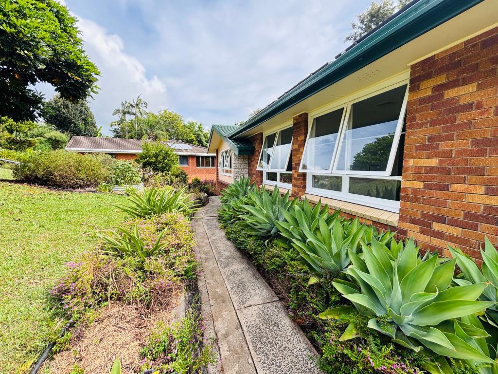 6 Springwood Dr, Lismore, NSW 2480