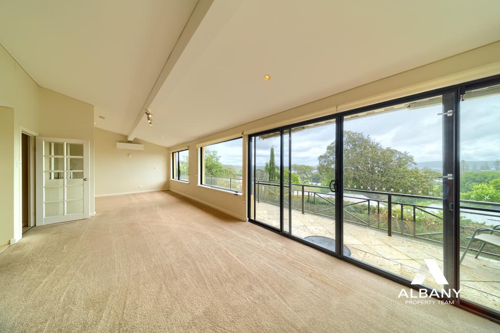 44 Wylie Cres, Middleton Beach, WA 6330