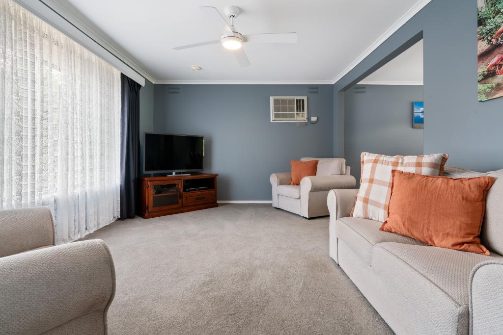 10 Railway Rd, Clyde, VIC 3978