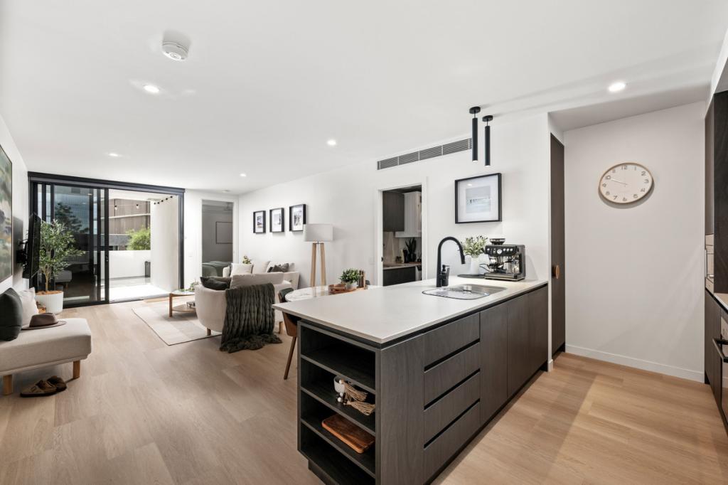 2213/100 Duporth Ave, Maroochydore, QLD 4558