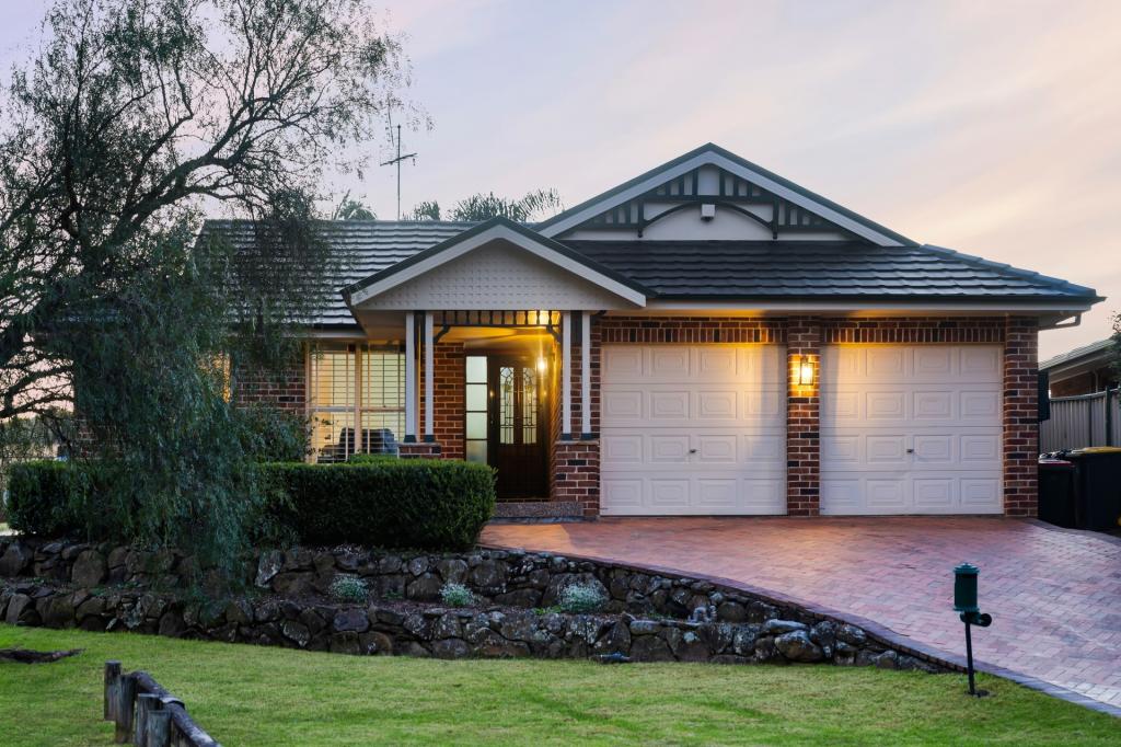 26 Shannon Pl, Kearns, NSW 2558