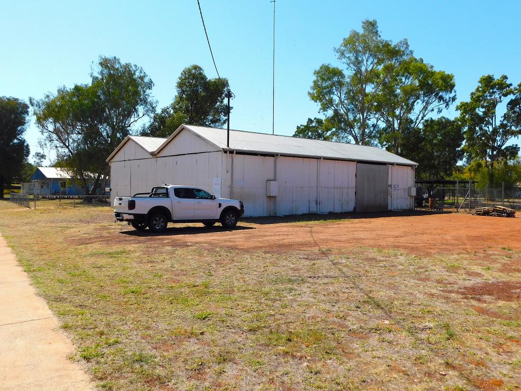 212-218 Alfred St, Charleville, QLD 4470