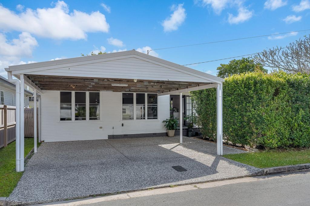 26 HIGLETT ST, SCARBOROUGH, QLD 4020
