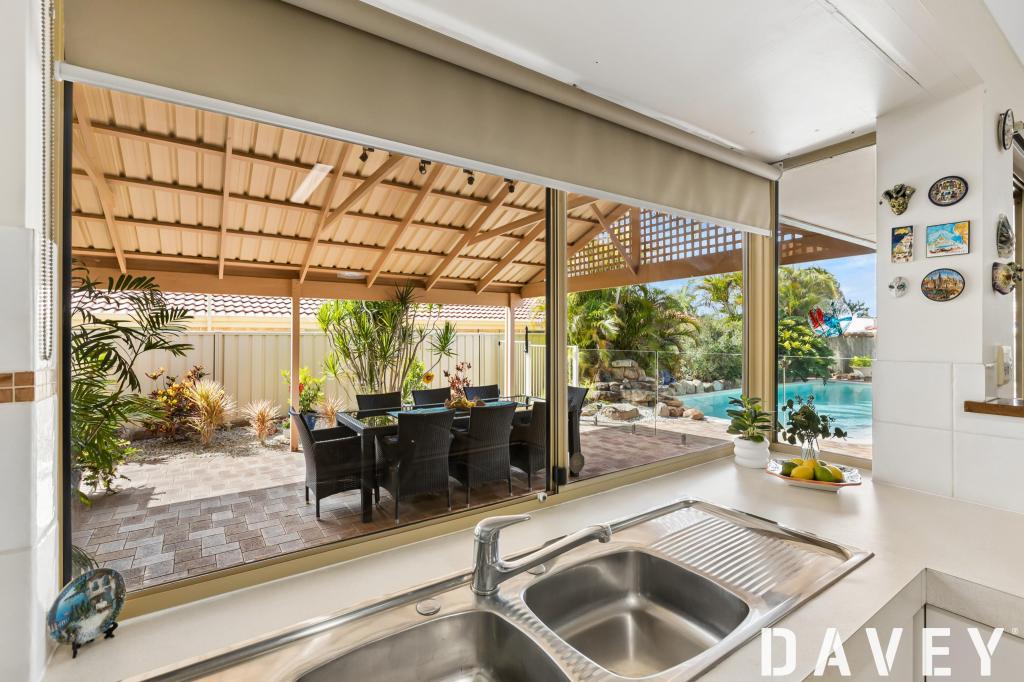 7 URSA PL, KINGSLEY, WA 6026